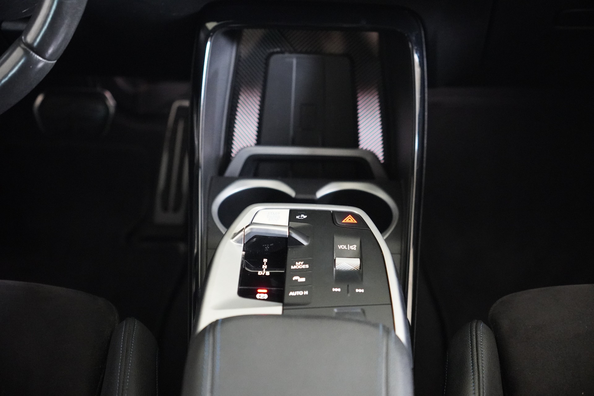 BMW X1 xDrive 23d 48V M Sport-image-19
