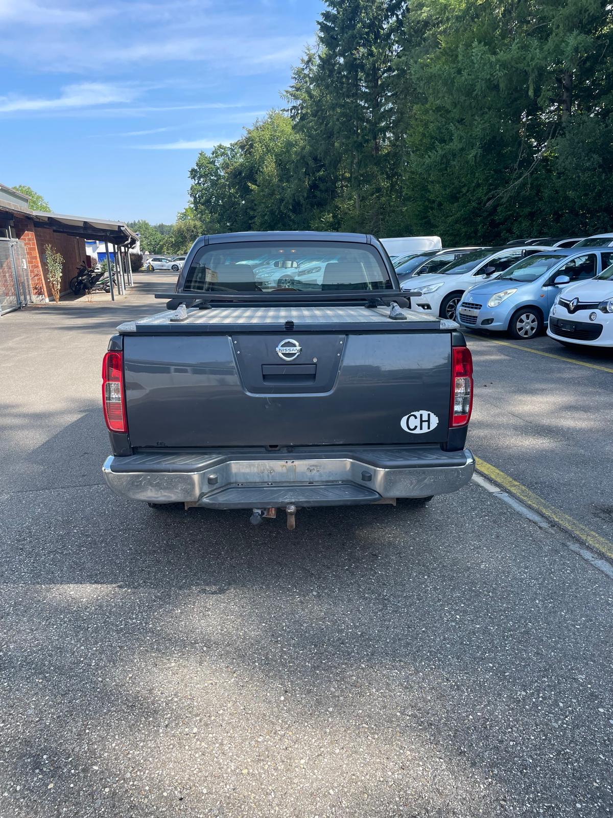 NISSAN Navara Double Cab Platinum 2.5 dCi 4WD Automat-image-7