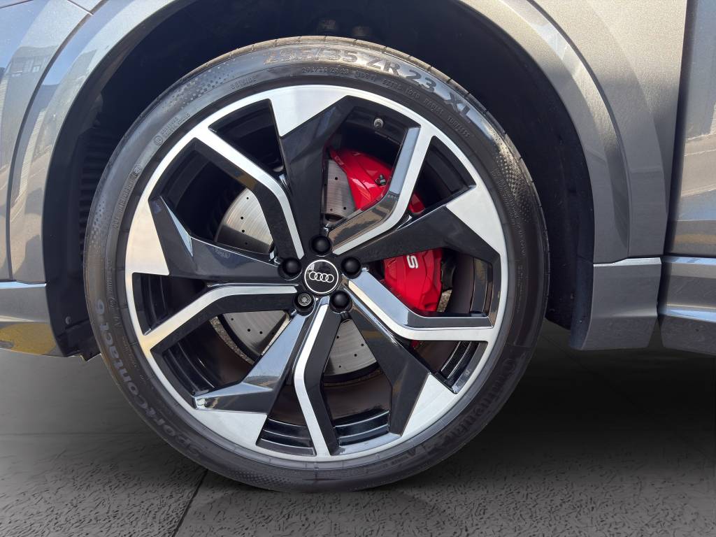 AUDI RSQ8 quattro tiptronic-image-15