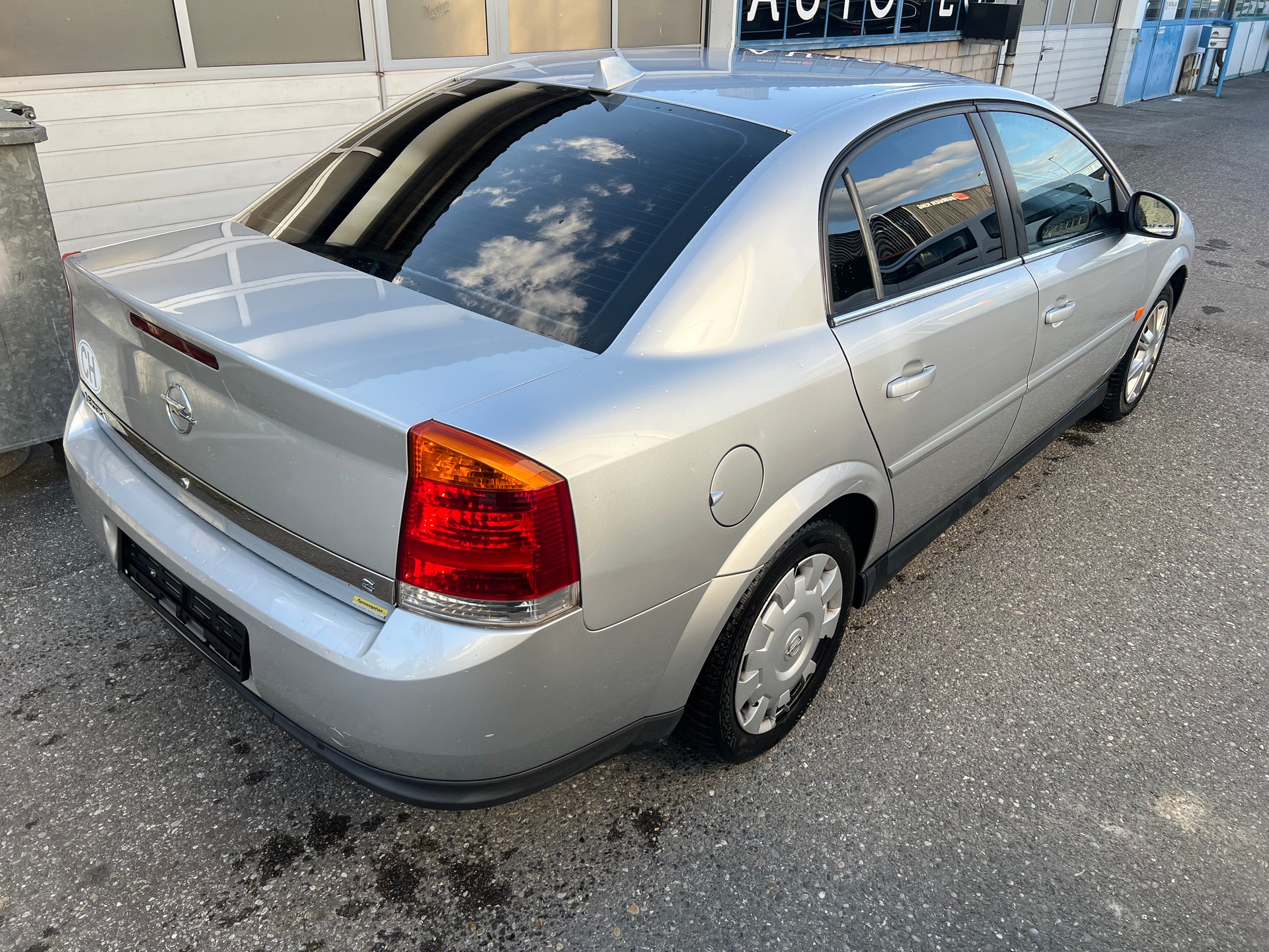 OPEL Vectra 2.2 Comfort-image-3