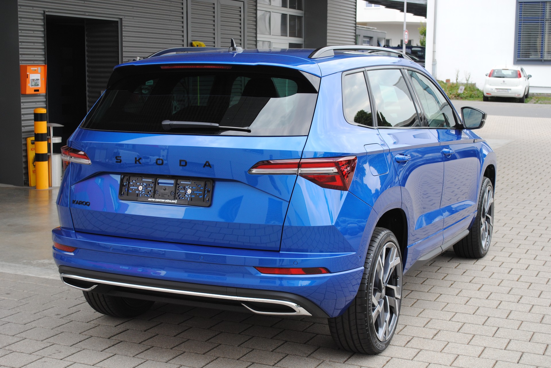 SKODA Karoq 1.5 TSI SportLine DSG-image-5