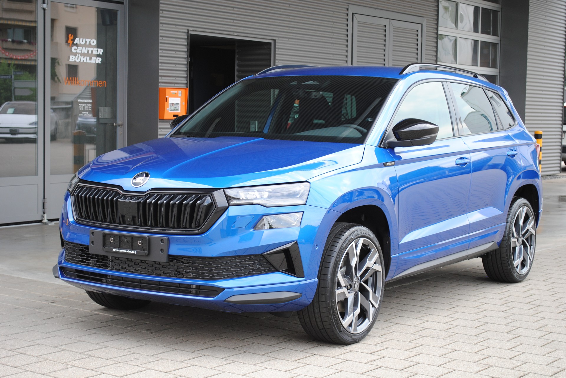 SKODA Karoq 1.5 TSI SportLine DSG-image-3
