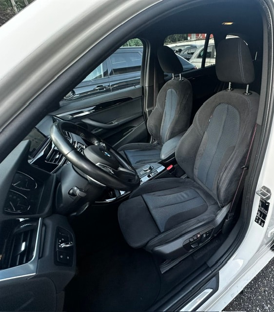 BMW X1 xDrive 20d M Sport Steptronic-image-17
