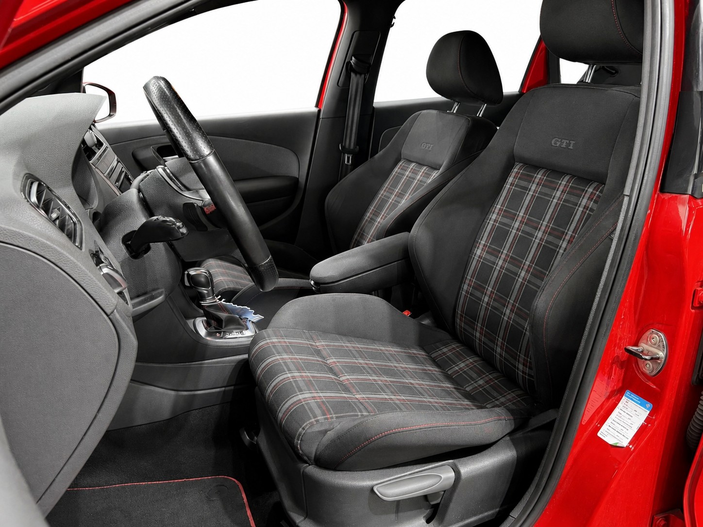 VW Polo 1.4 TSI GTI DSG-image-10