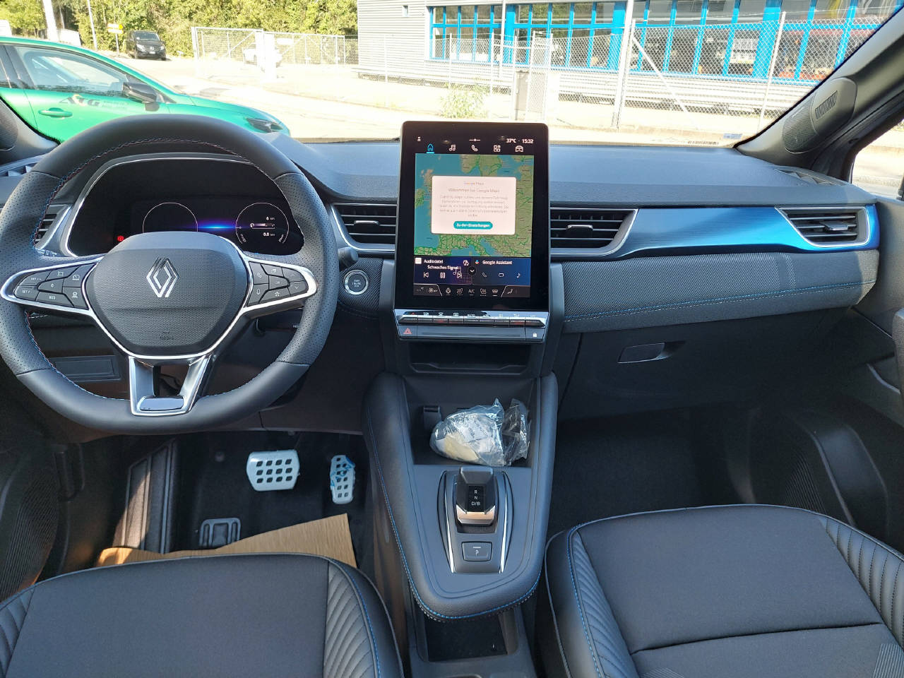 RENAULT Captur 1.8 E-Tech esprit Alpine 160-image-7