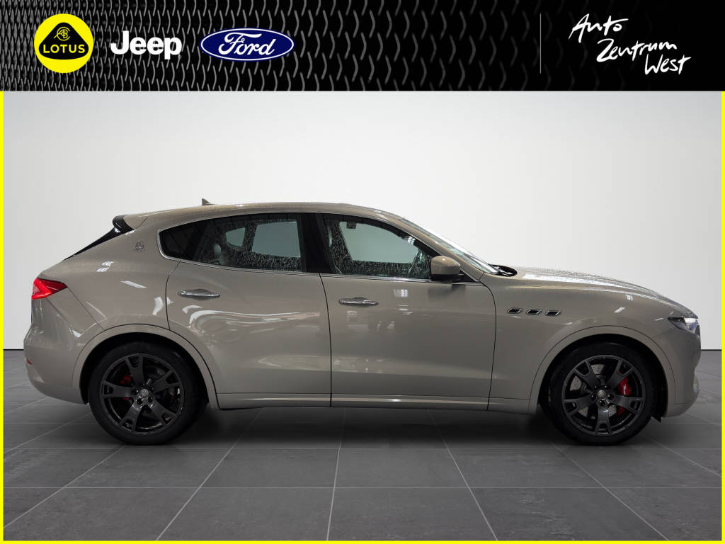 MASERATI LEVANTE S-image-5