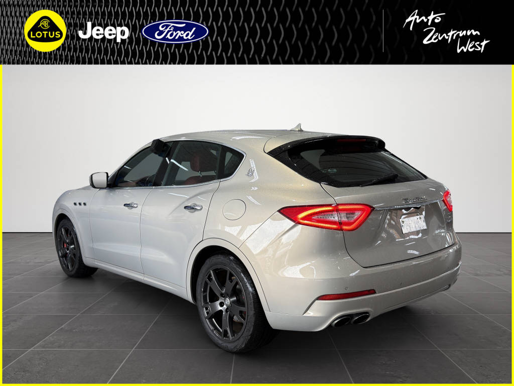 MASERATI LEVANTE S-image-2