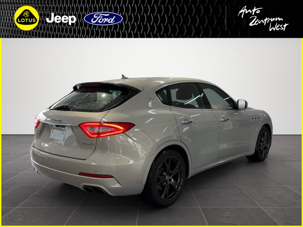 MASERATI LEVANTE S-image-4