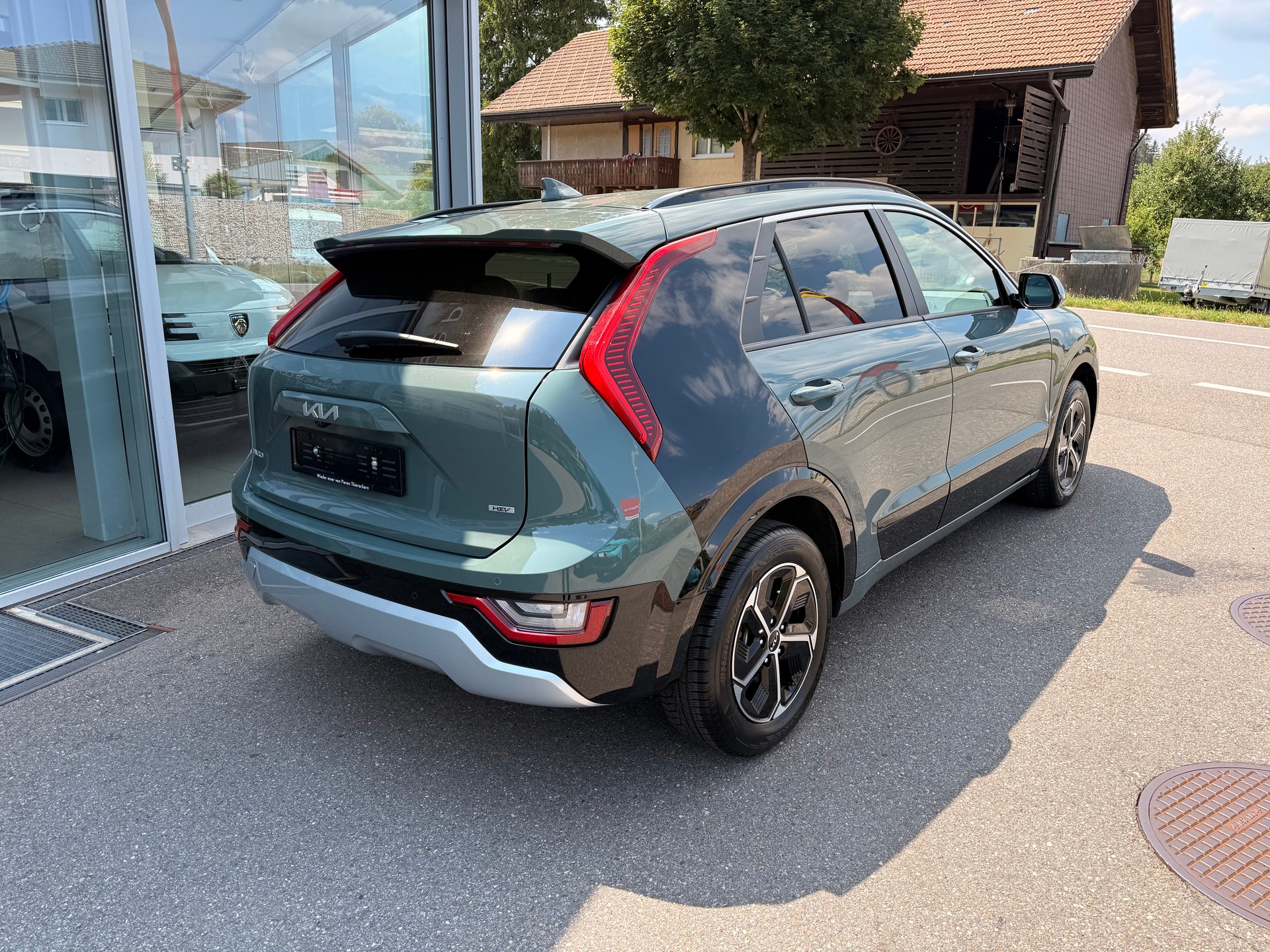 KIA Niro 1.6GDi HEV Style DCT-image-3