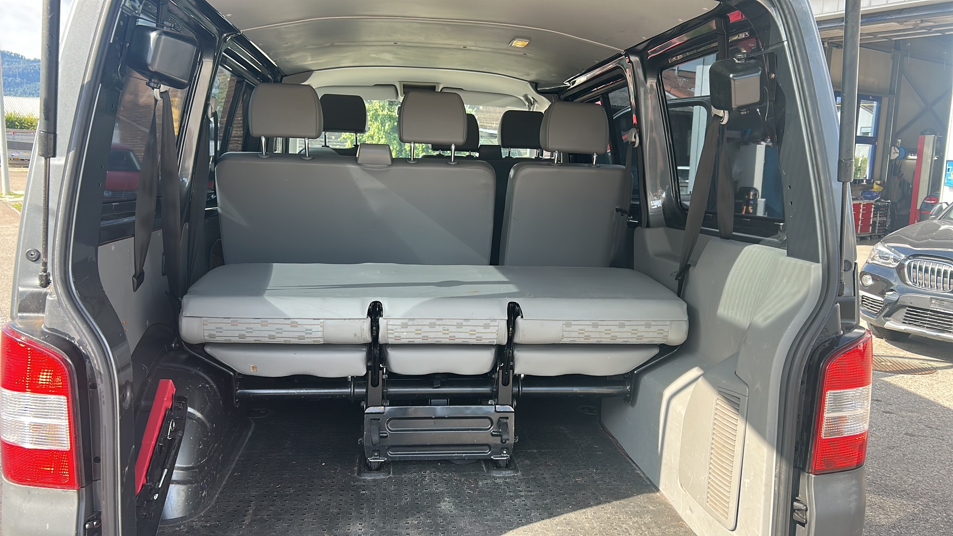 VW T5 2.0 TDI BMT-image-5