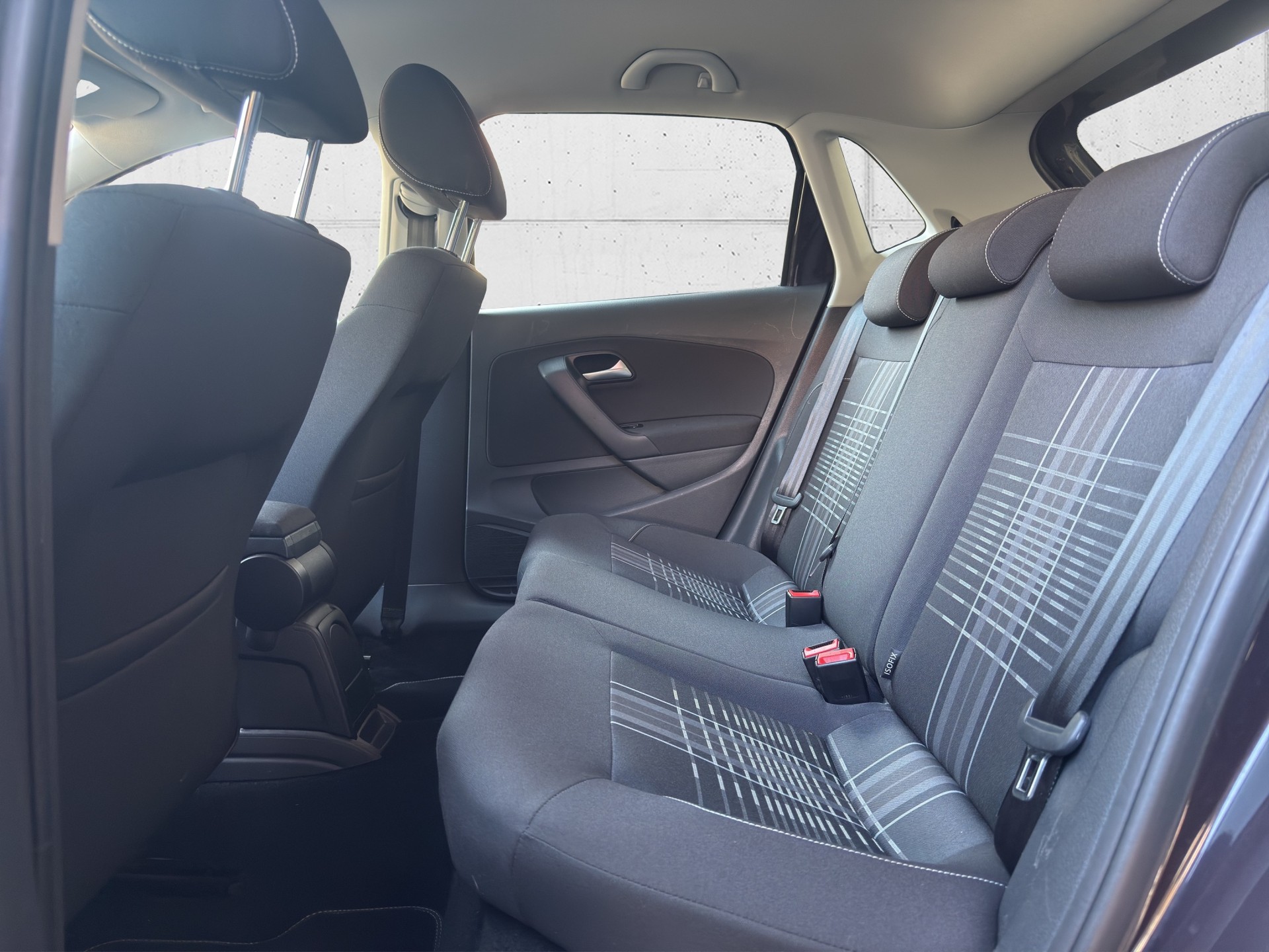 VW Polo 1.2 TSI BMT Lounge DSG-image-10