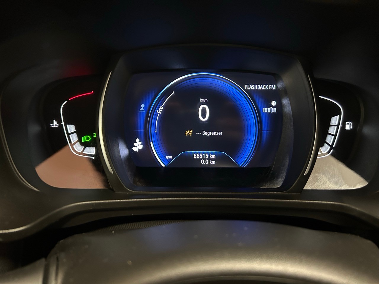 RENAULT Kadjar 1.2 16V Turbo Conquest-image-8