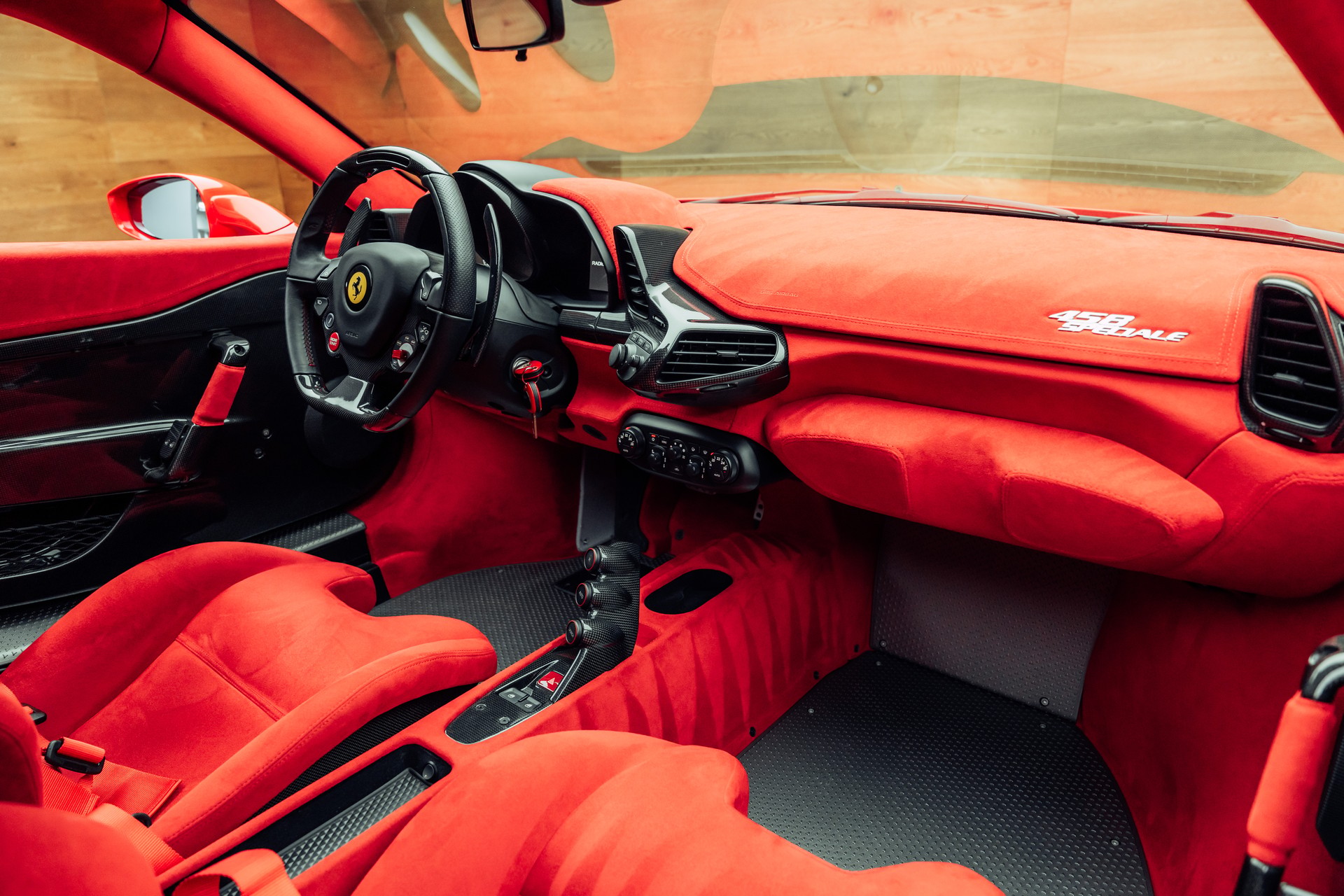 FERRARI 458 Speciale-image-4