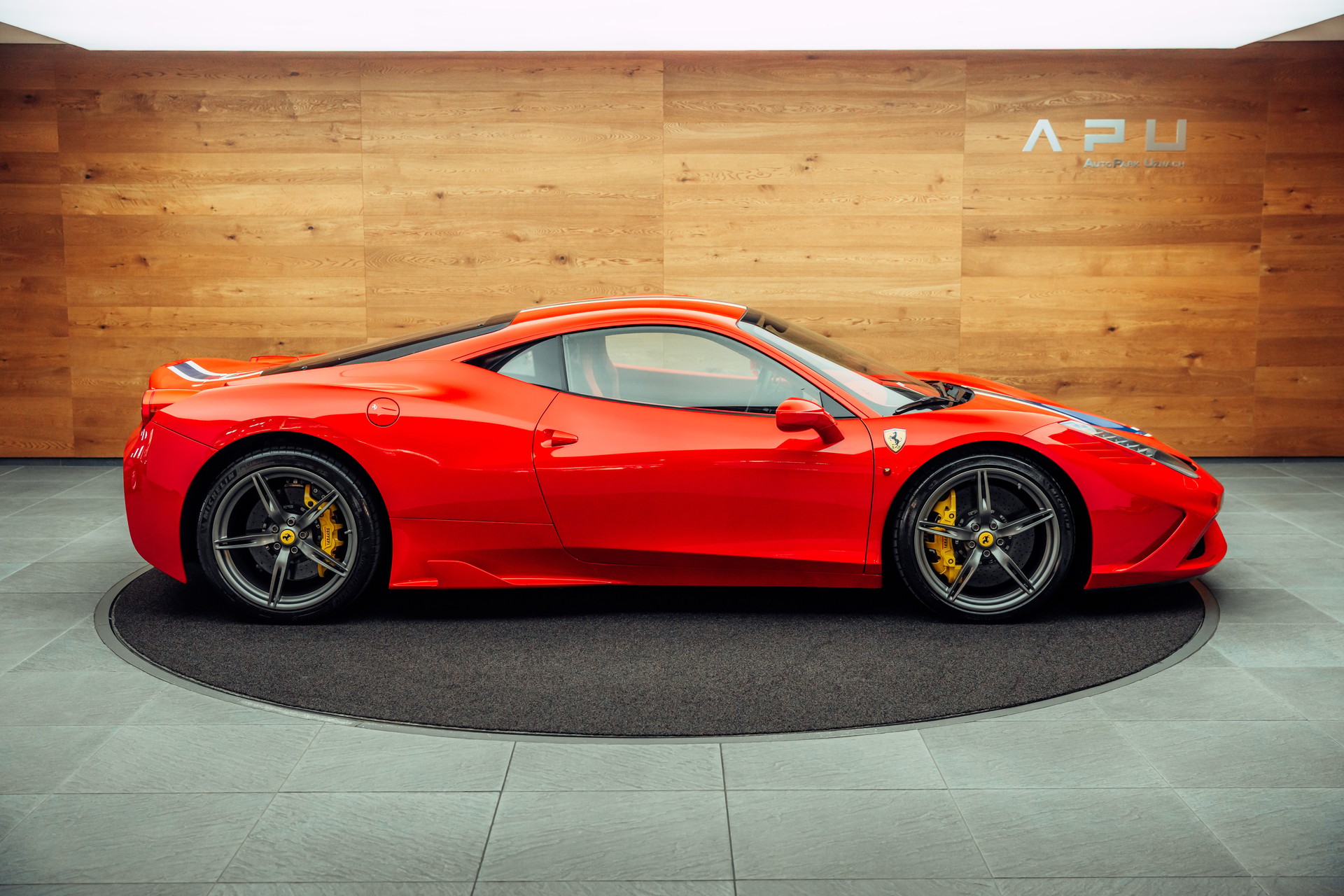 FERRARI 458 Speciale-image-8