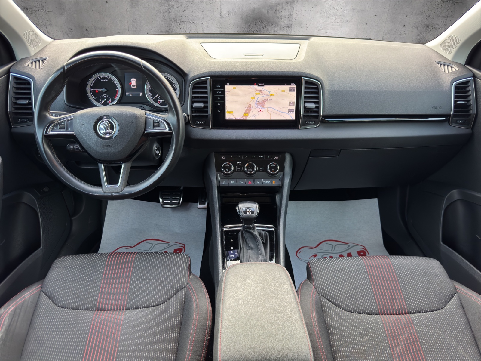 SKODA Karoq 2.0 TDI CR Style 4x4-image-9