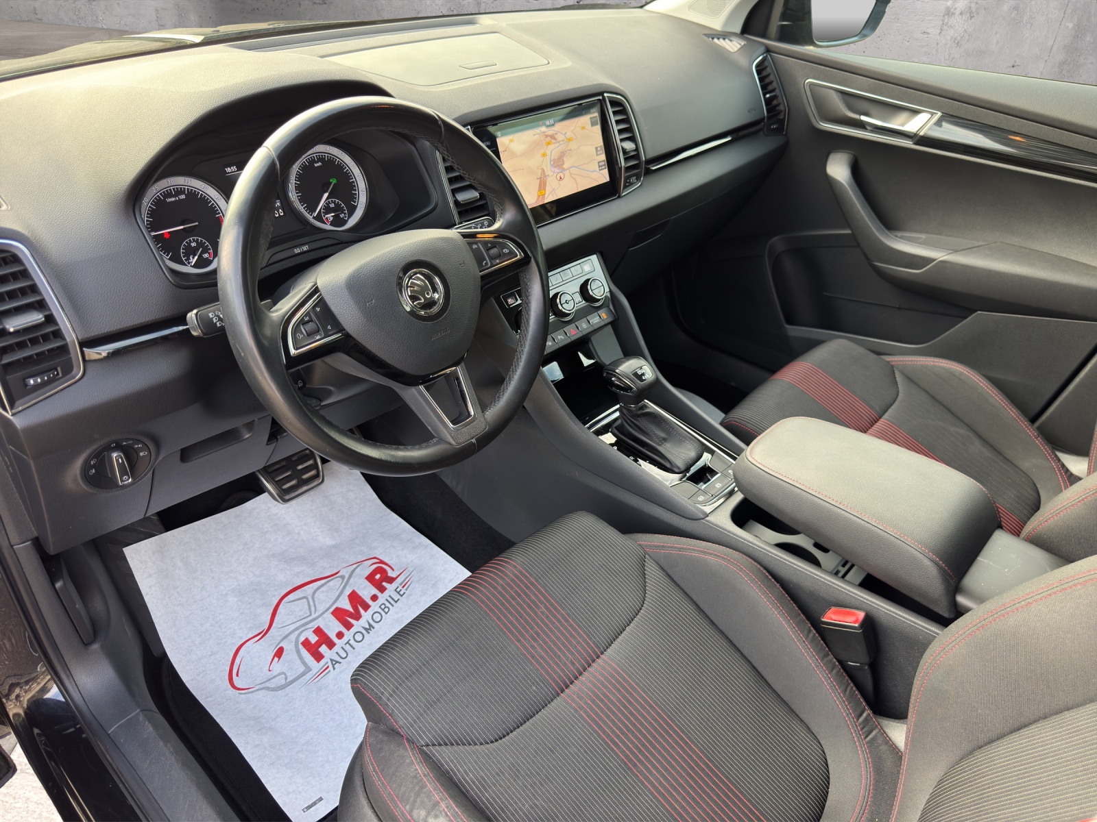 SKODA Karoq 2.0 TDI CR Style 4x4-image-8