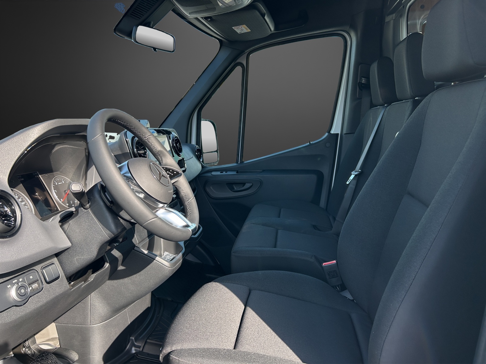 MERCEDES-BENZ Sprinter 317 CDI Standard 9G-TRONIC-image-9