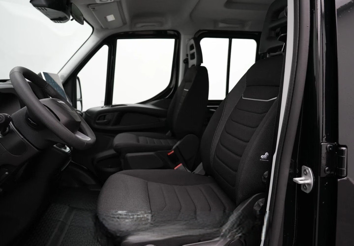 IVECO 35 C 21H A8 DoKa-image-7