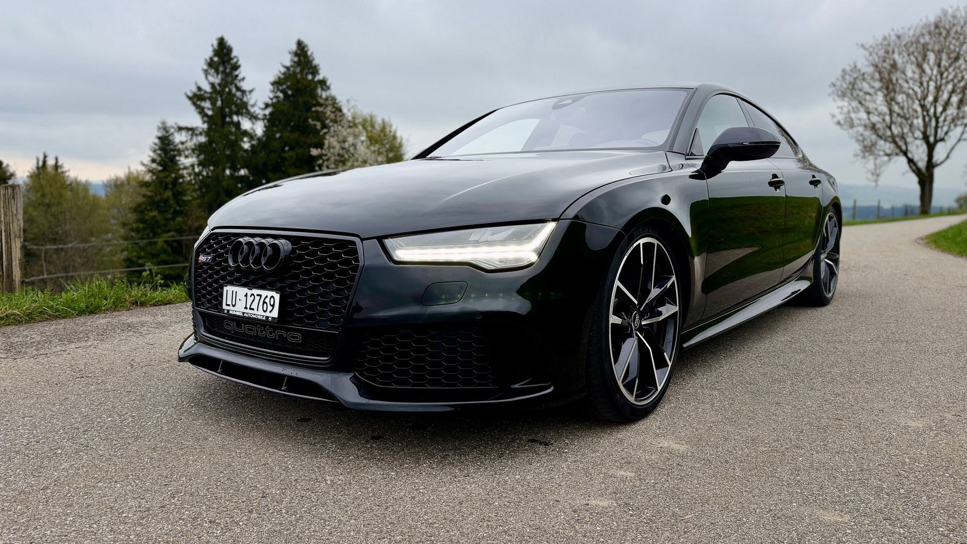 AUDI 4.0 V8 TFSI perform. qu. T-Tr.-image-0