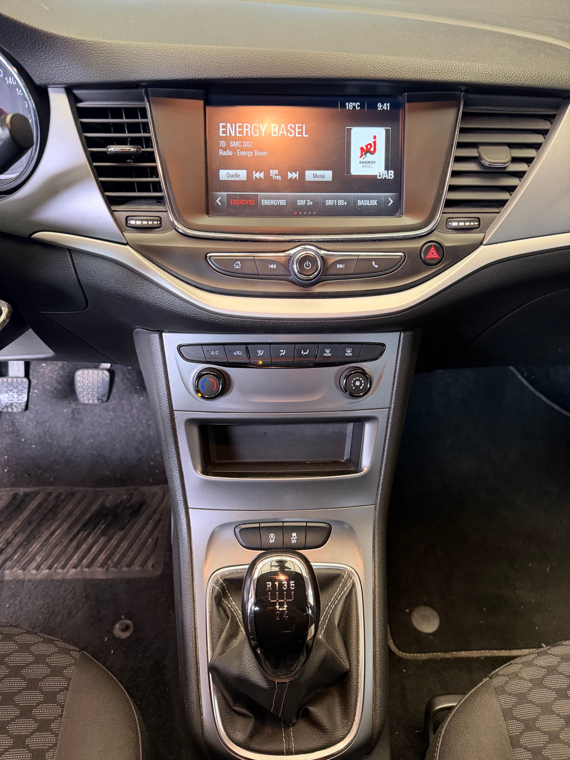 OPEL Astra Sports Tourer 1.0i Turbo Enjoy-image-5