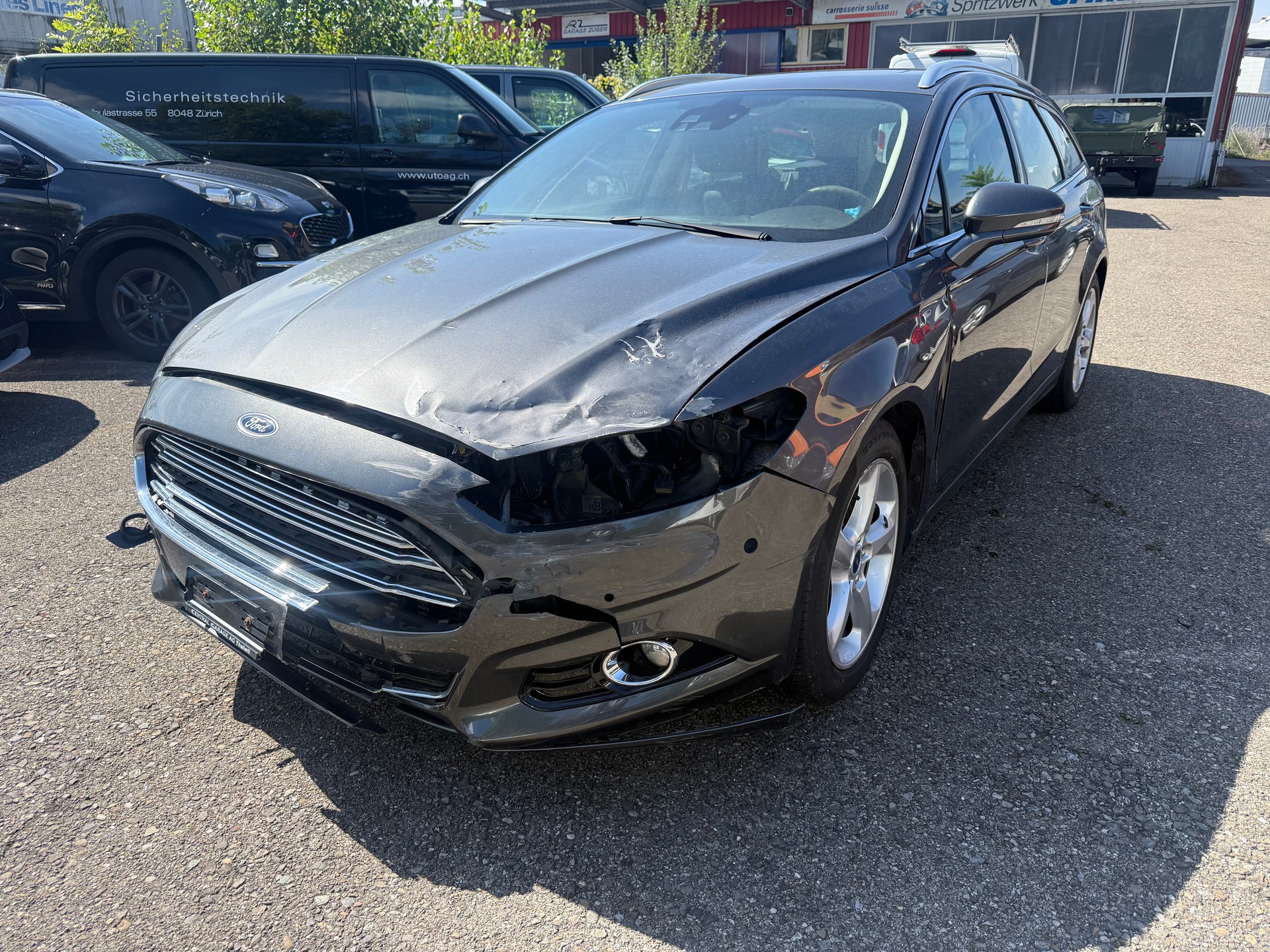 FORD Mondeo 2.0 TDCi Titanium AWD PowerShift-image-2