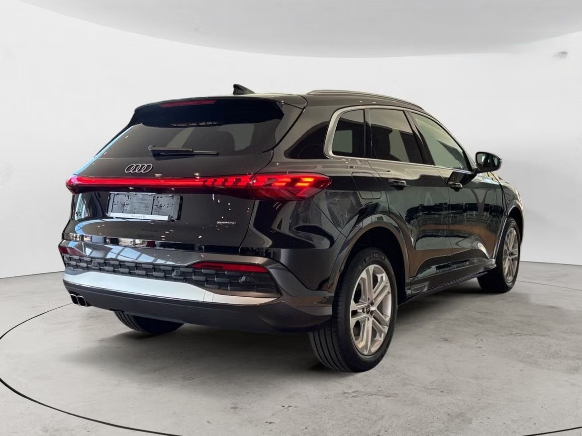 AUDI Q5 TDI quattro 150 kW S-tronic-image-1