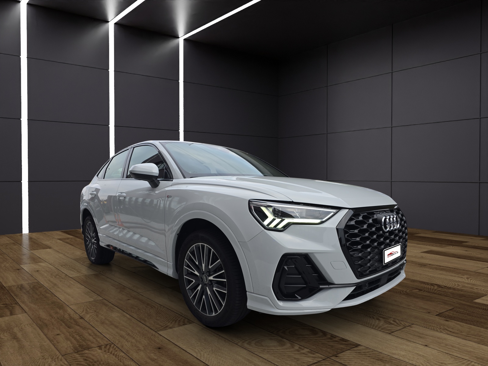 AUDI Q3 Sportback 45 TFSI e S line S-tronic CH-Fahrzeug-showroom-element-1