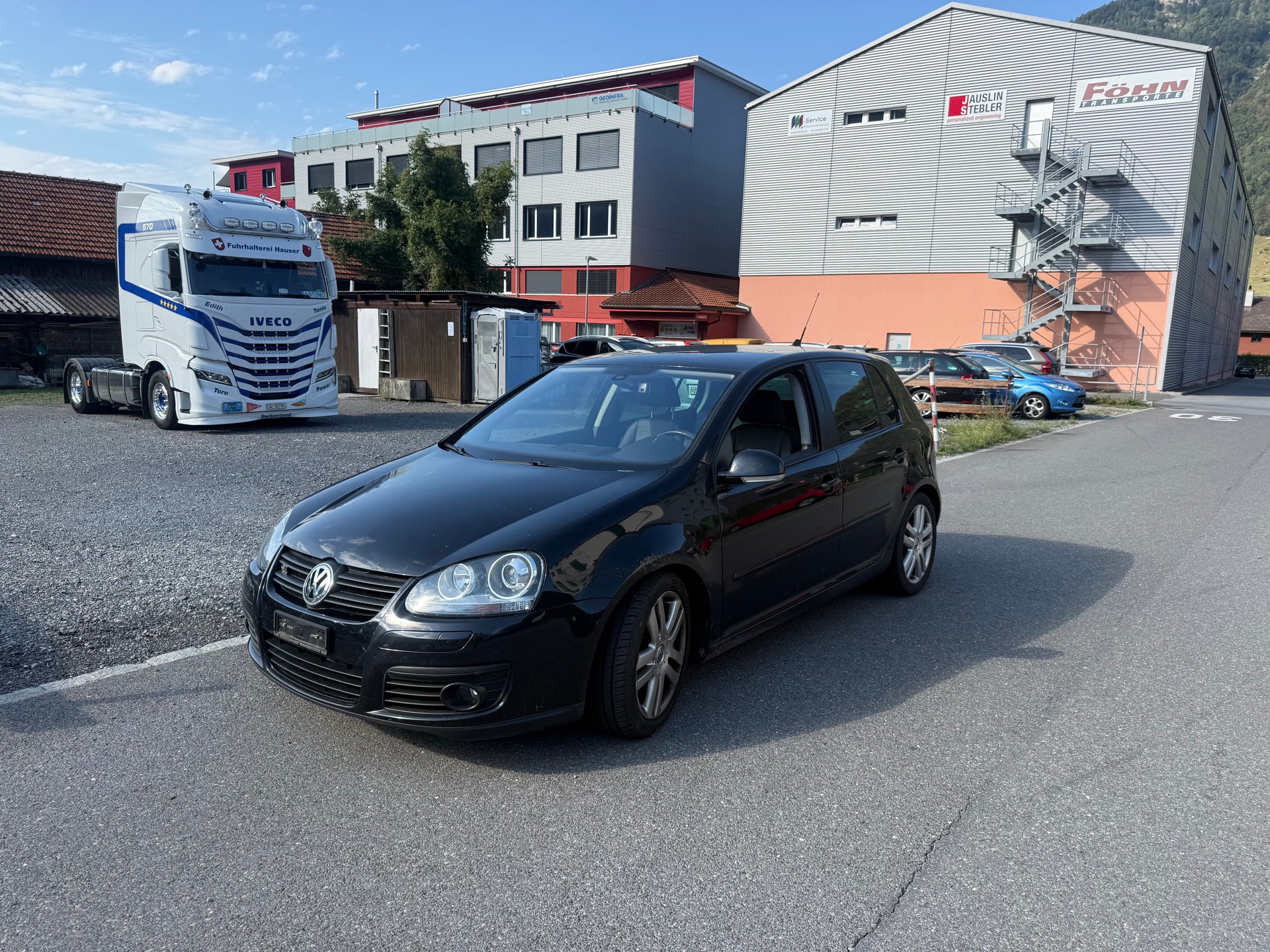 VW Golf 2.0 FSI GT Sport 4Motion-image-1