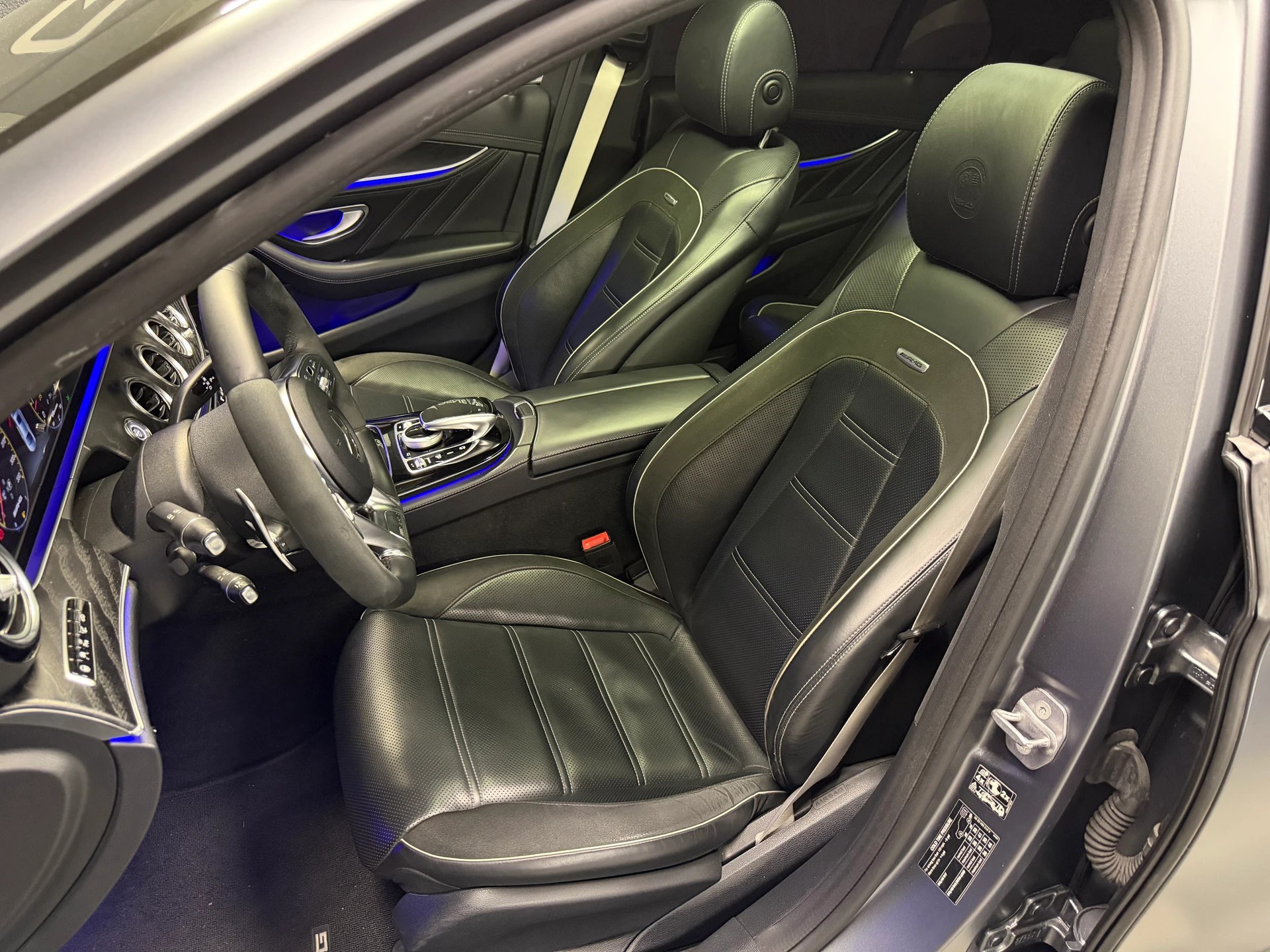MERCEDES-BENZ E 63 AMG S 4 Matic 9G-Tronic-image-7
