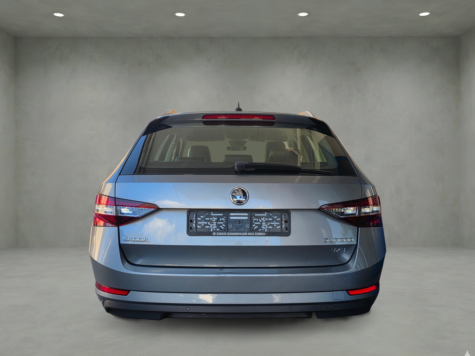 SKODA Superb Combi 2.0 TDi Style 4x4 DSG-image-5