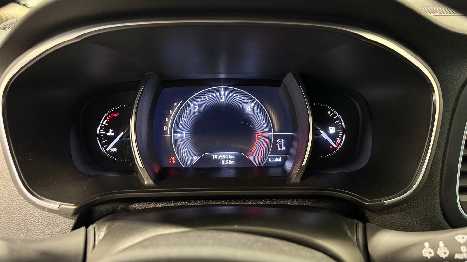 RENAULT Mégane Grandtour 1.5 dCi GT Line EDC-image-10