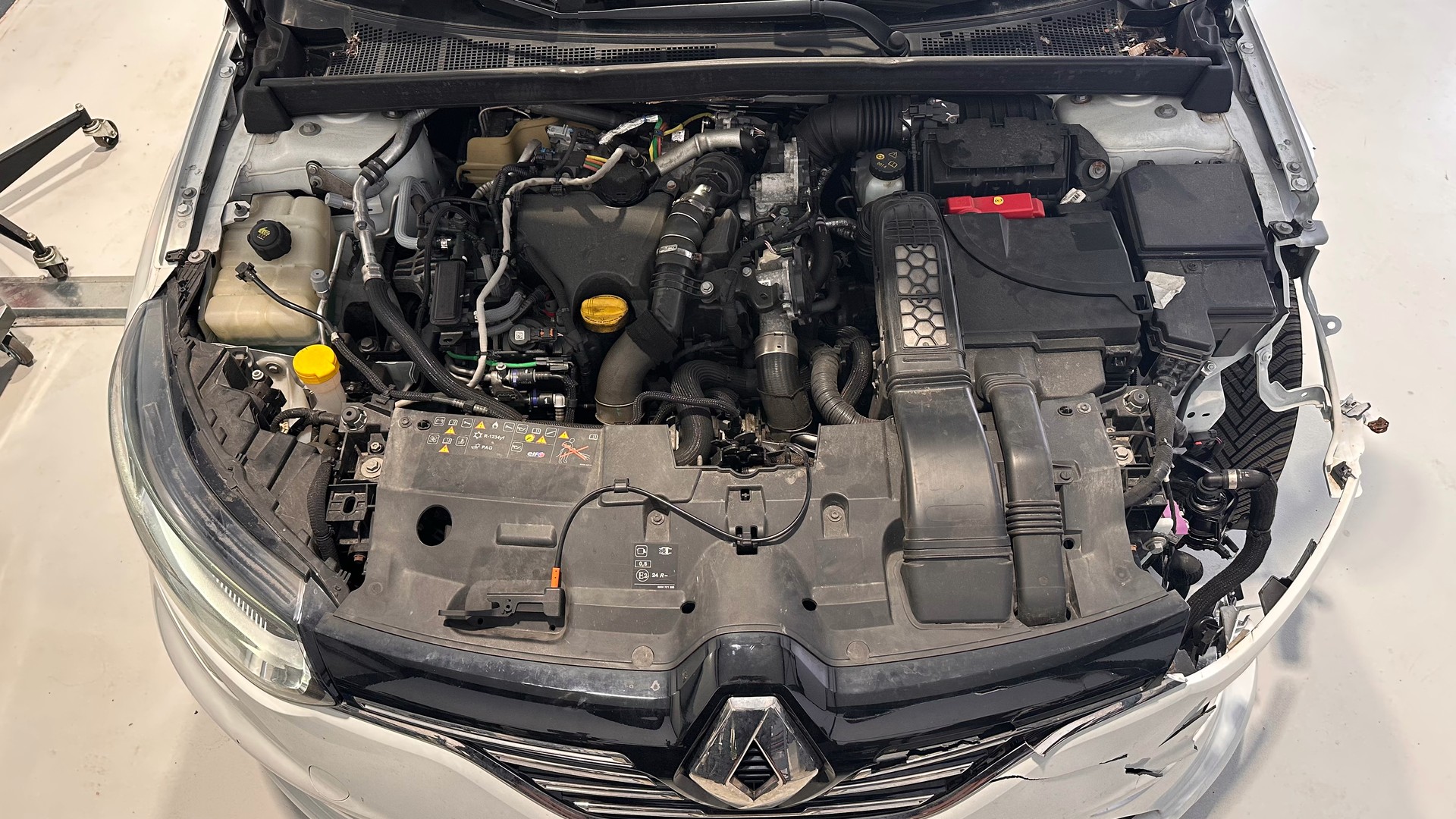 RENAULT Mégane Grandtour 1.5 dCi GT Line EDC-image-15