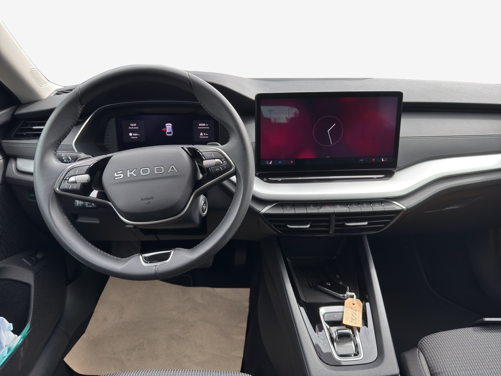 SKODA Octavia Combi 1.5 TSI mHEV DSG Dynamic-image-8