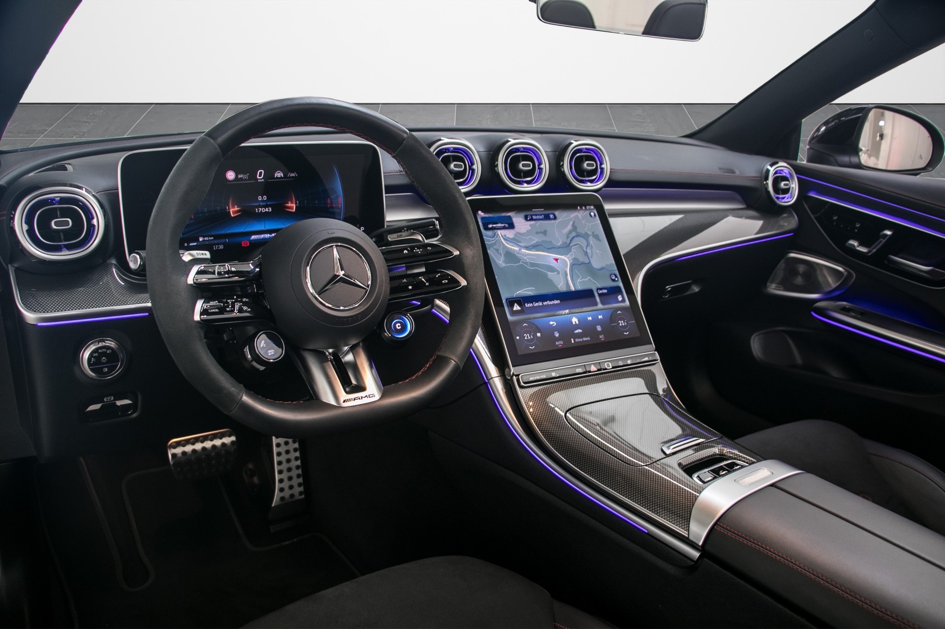 MERCEDES-BENZ CLE AMG 53 Cabrio 4Matic+ 9G-Tronic-image-6