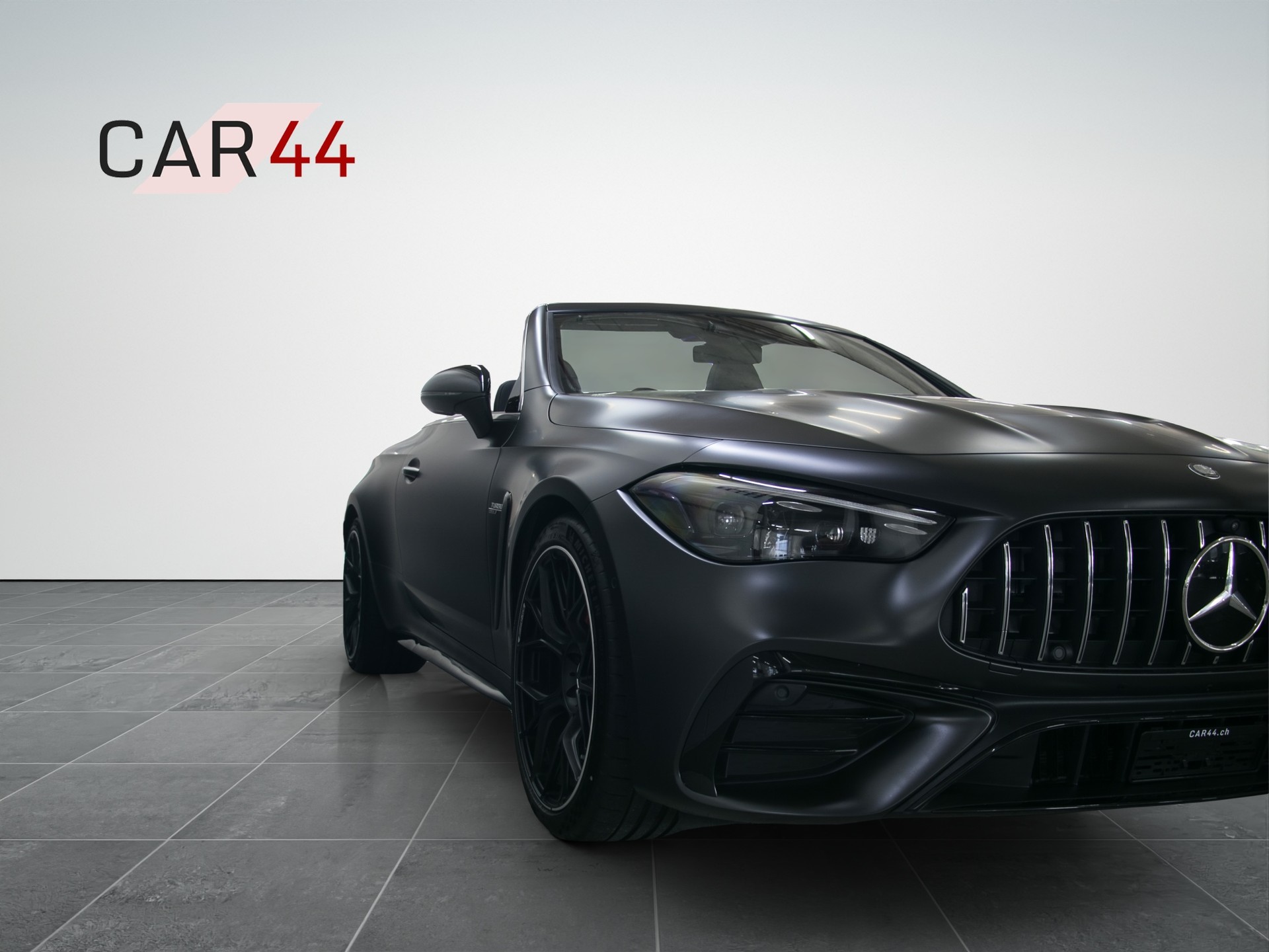MERCEDES-BENZ CLE AMG 53 Cabrio 4Matic+ 9G-Tronic-image-19