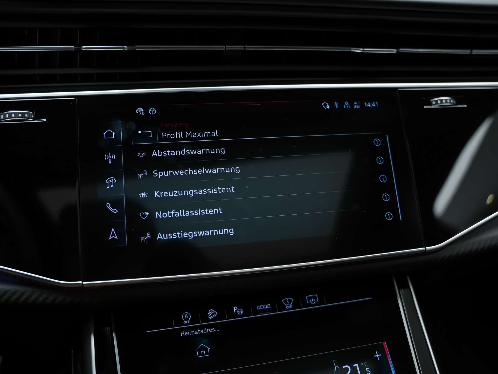 AUDI SQ7 TFSI quattro tiptronic * Facelift*7 Plätzer*Panorama*B&O*AHK-image-49