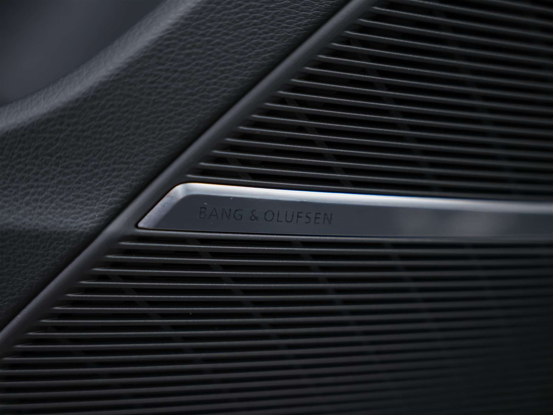 AUDI SQ7 TFSI quattro tiptronic * Facelift*7 Plätzer*Panorama*B&O*AHK-image-30