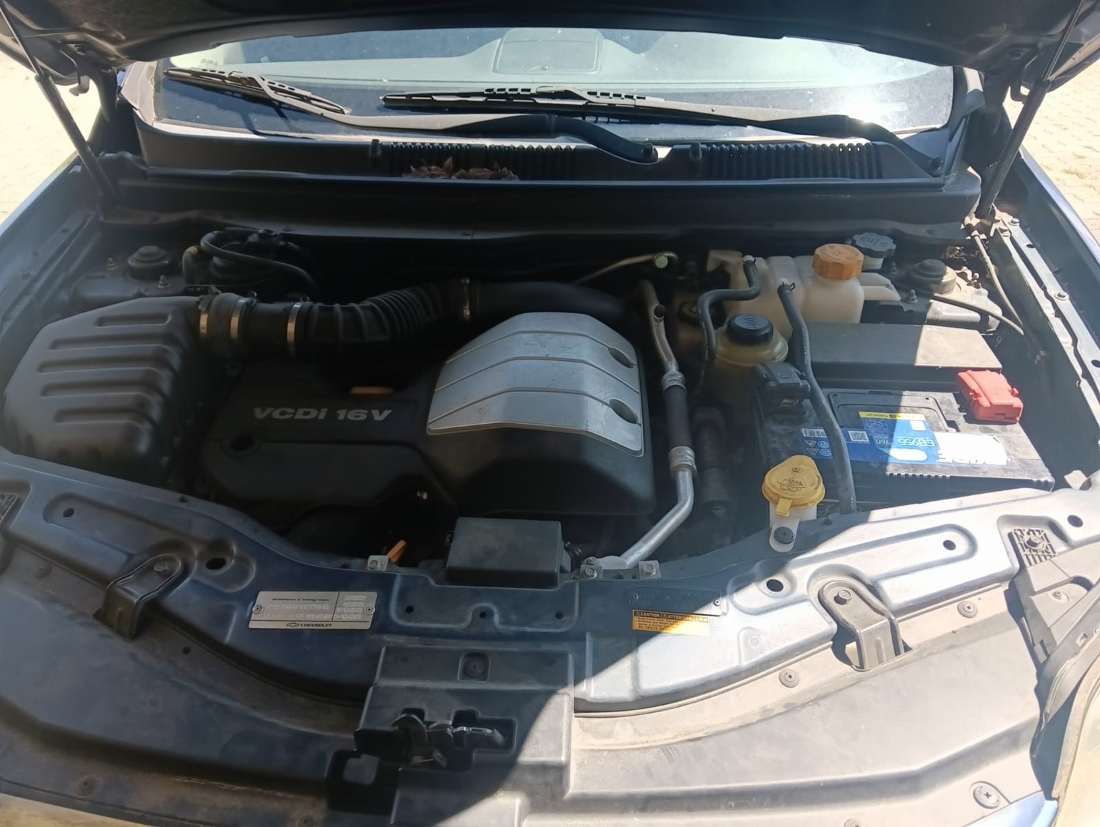 CHEVROLET Captiva 2.0 VCDi LS 4WD-image-5