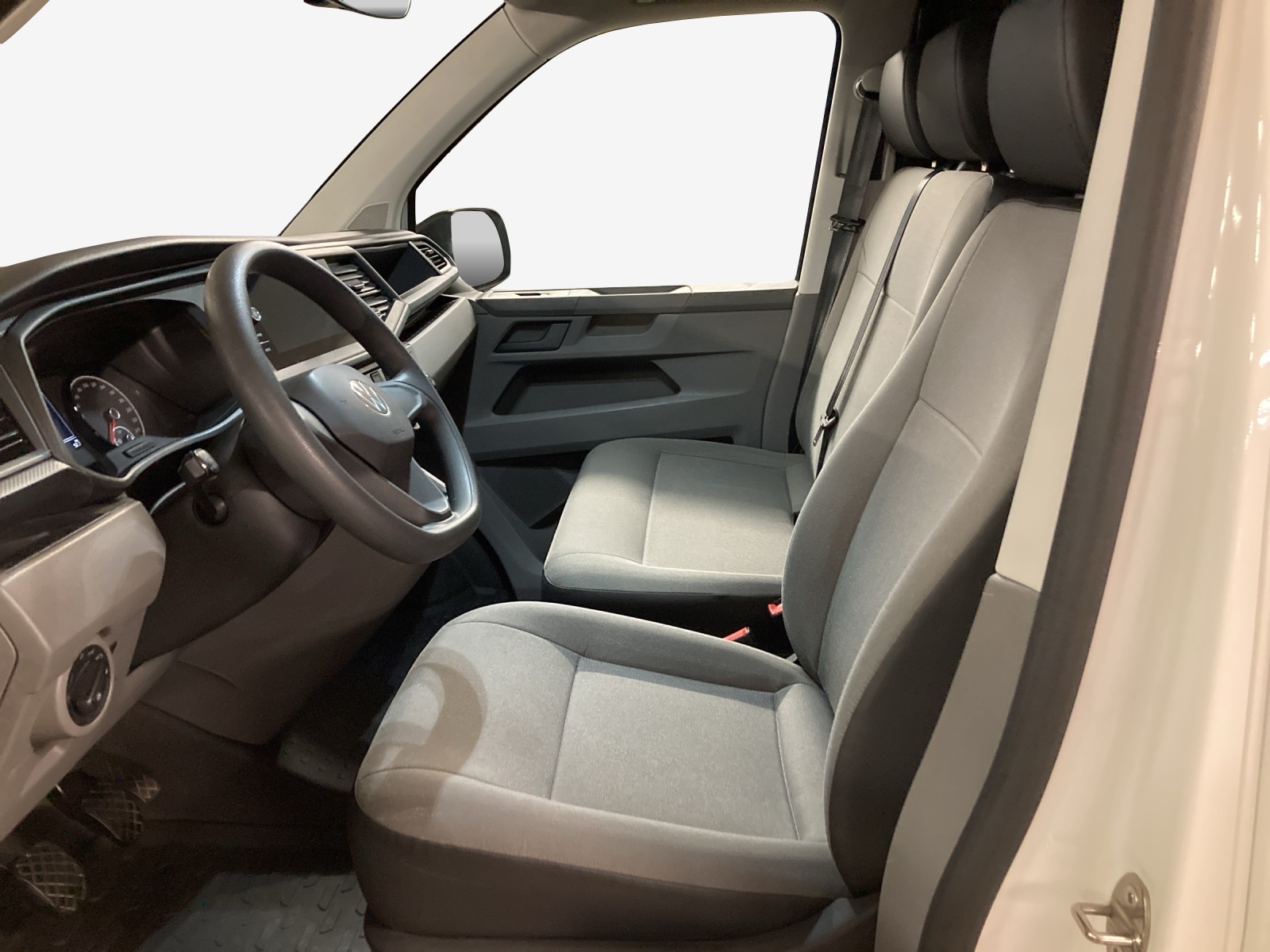 VW T6.1 2.0 TDI-image-7