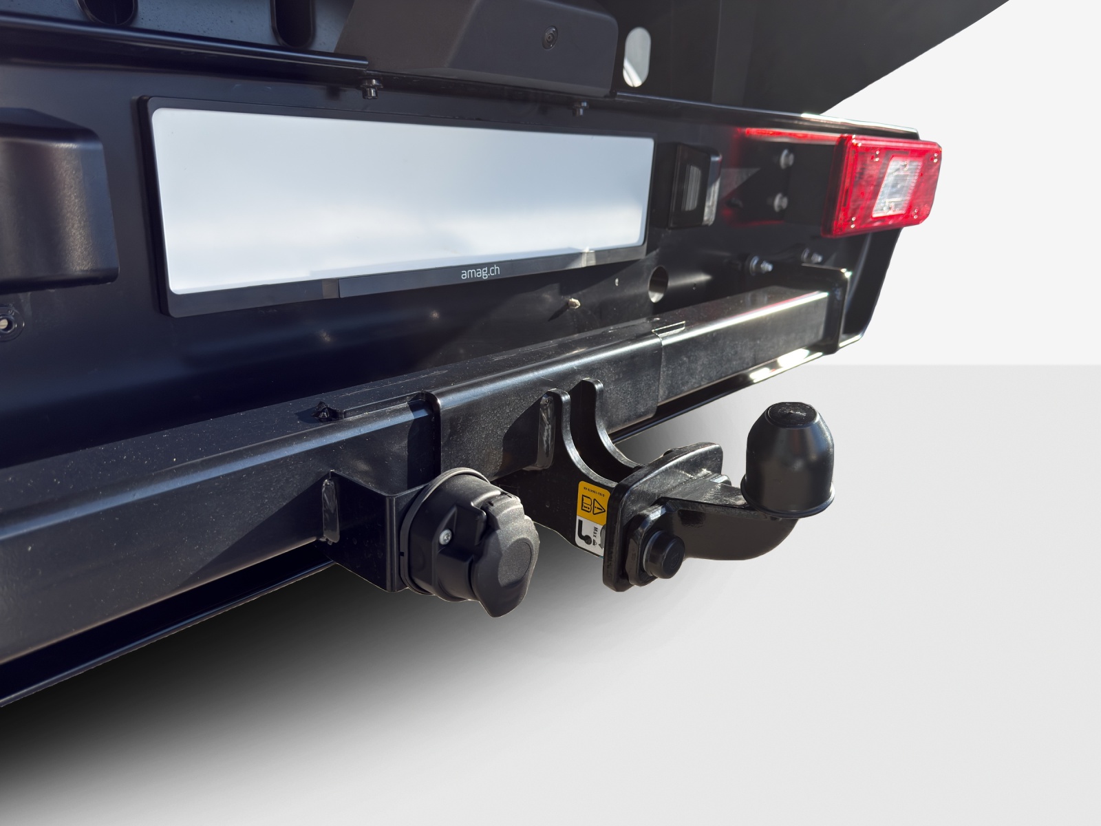 VW Transporter 2.0 TDI Automat 4Motion-image-14