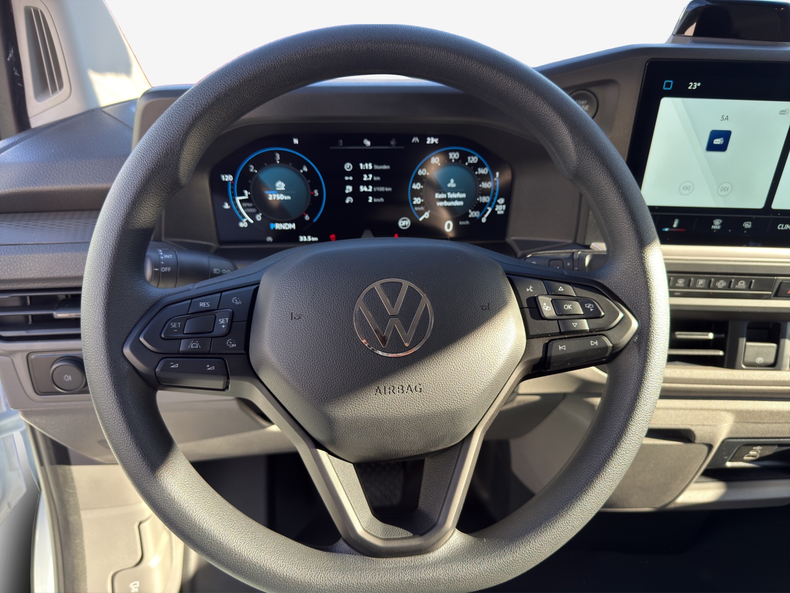 VW Transporter 2.0 TDI Automat 4Motion-image-9