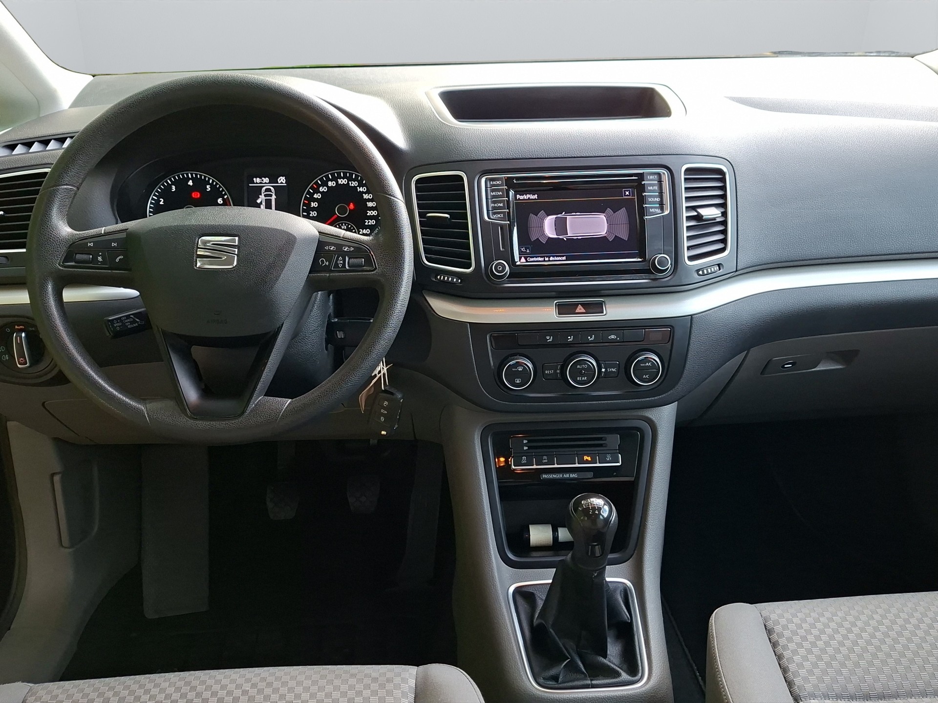 SEAT Alhambra 1.4 TSI Style Advanced-image-14