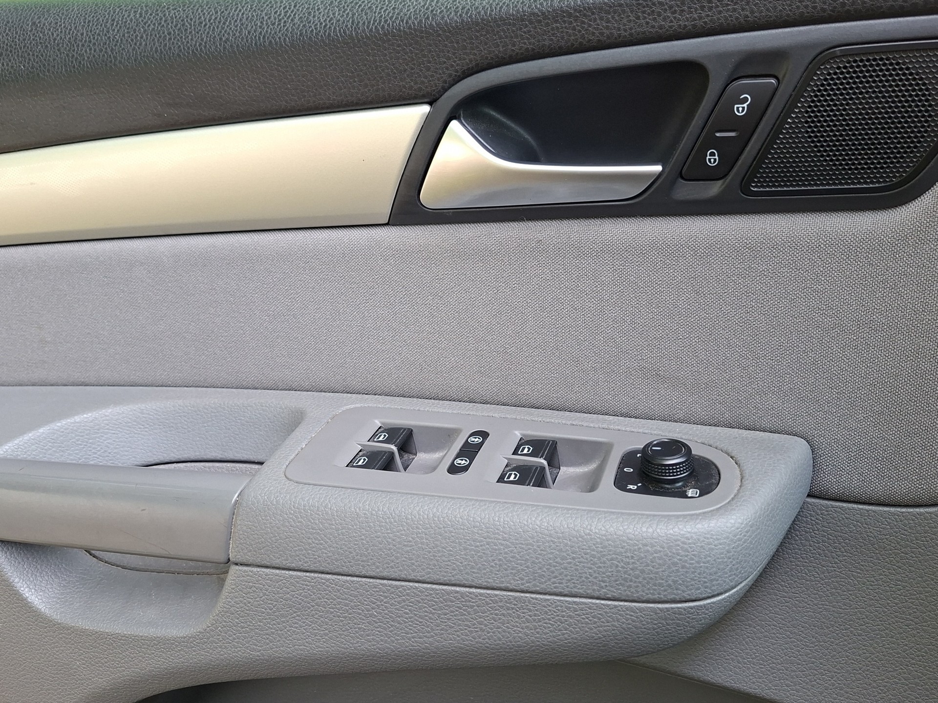SEAT Alhambra 1.4 TSI Style Advanced-image-11
