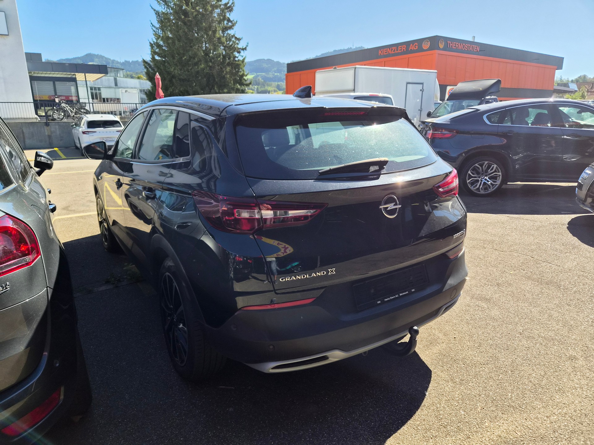 OPEL Grandland X 1.6 Hybrid4 Excellence Automatik-image-4