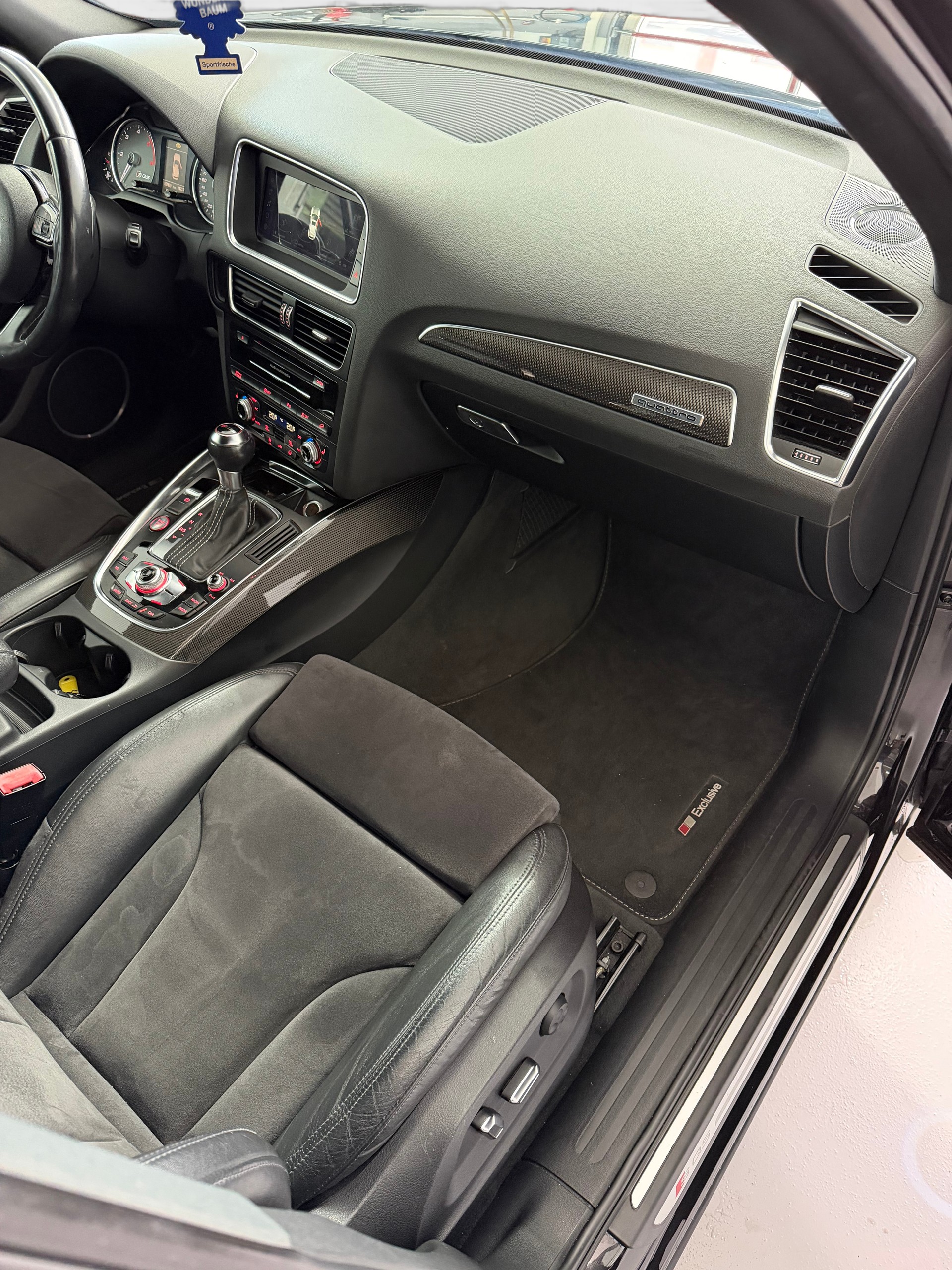 AUDI SQ5 3.0 TDI quattro tiptronic-image-13