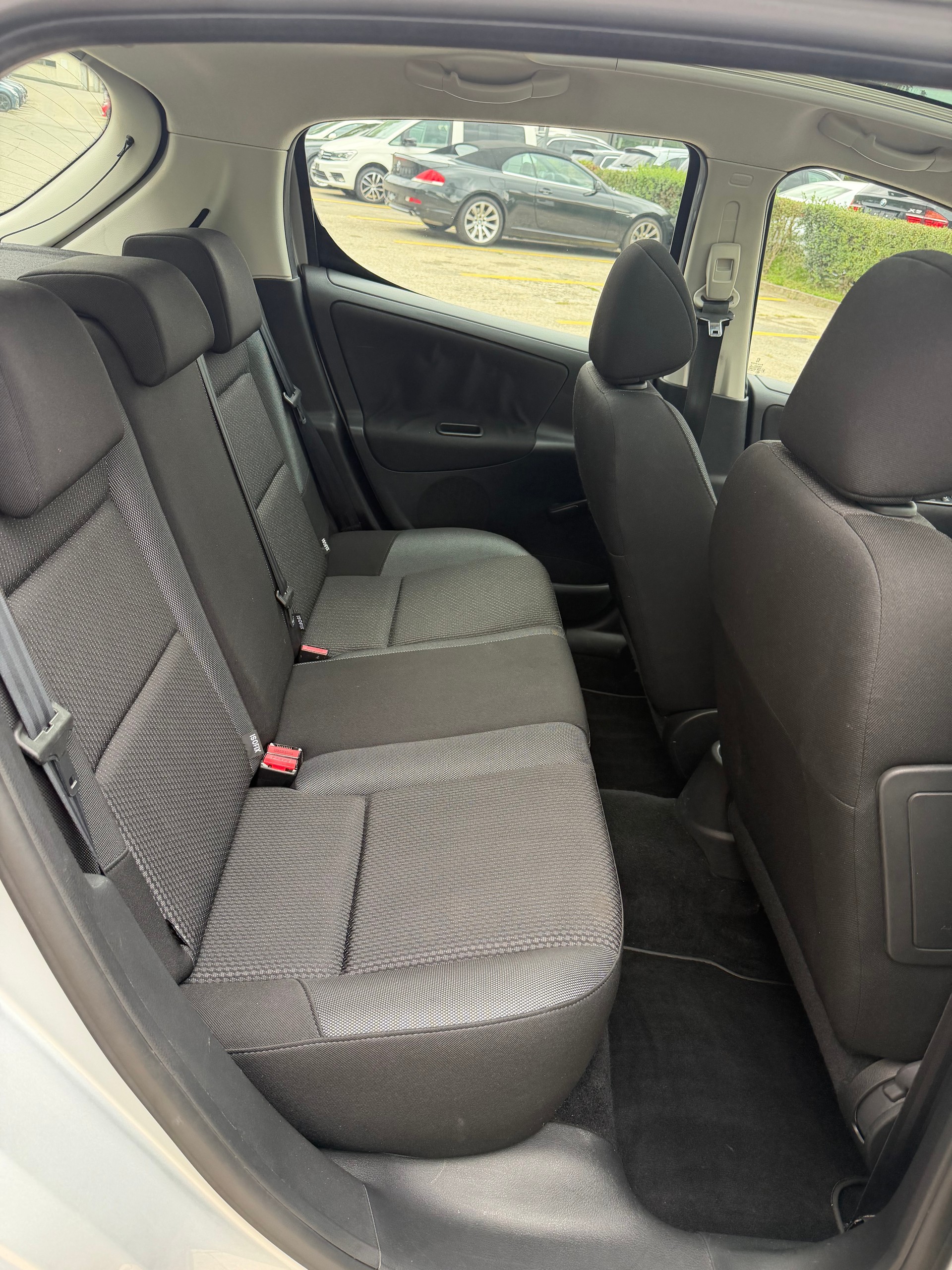 PEUGEOT 207 1.6 16V Sport-image-14