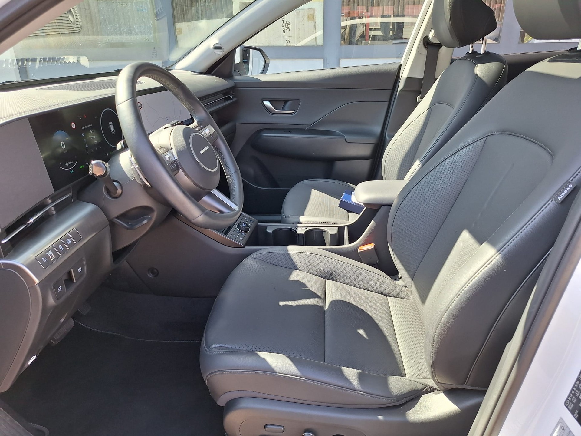 HYUNDAI Kona 1.6 GDi HEV Vertex DCT-image-8