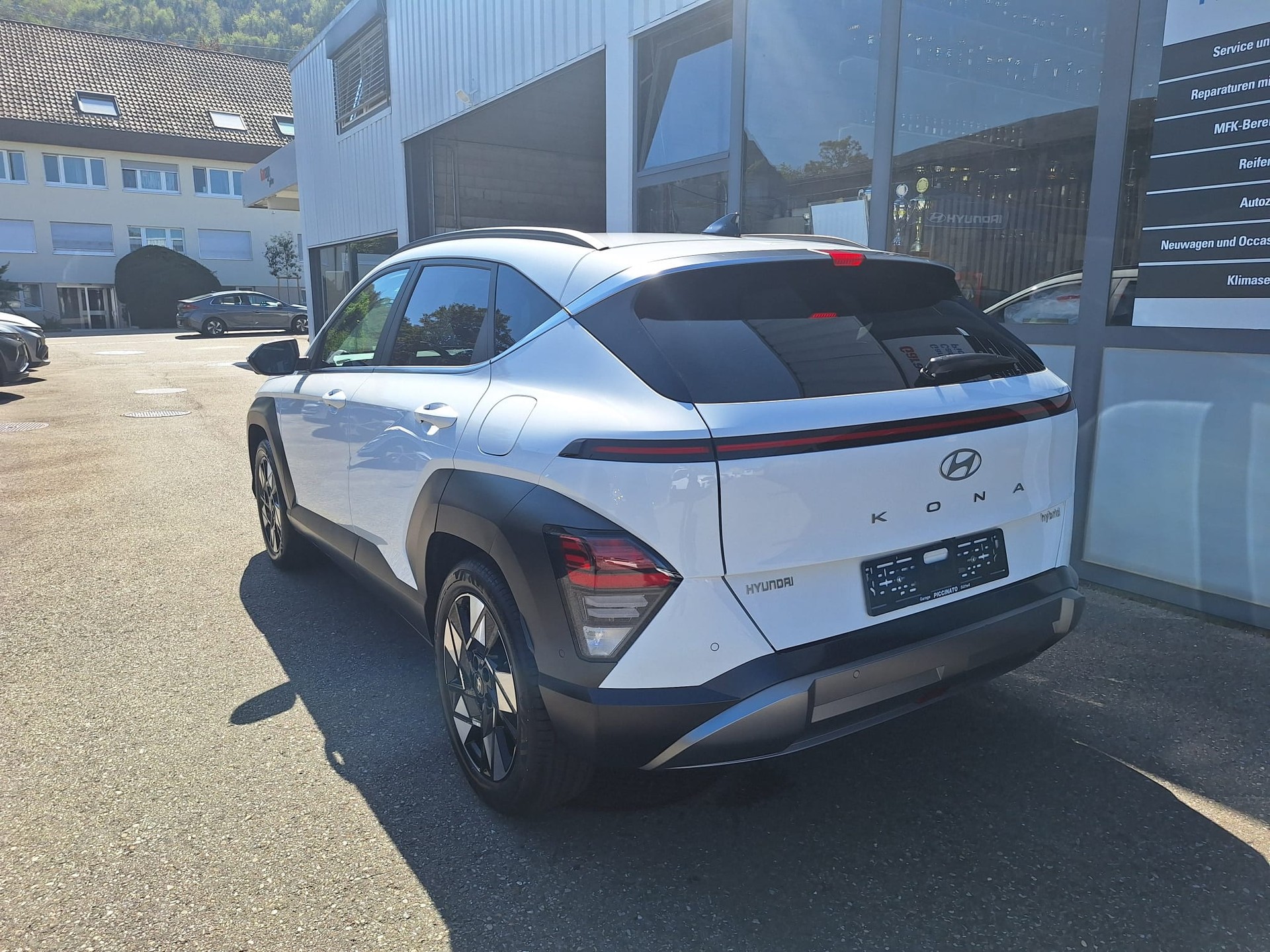 HYUNDAI Kona 1.6 GDi HEV Vertex DCT-image-2