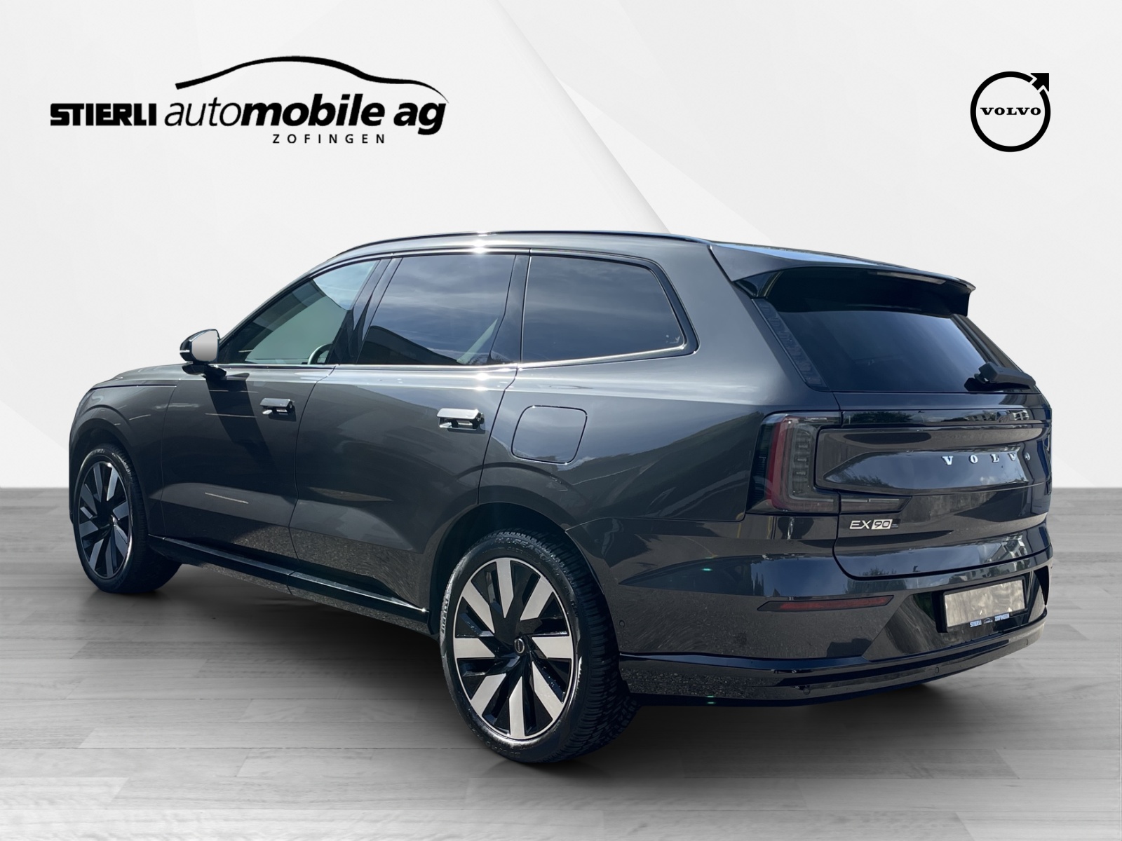 VOLVO EX90 Twin Plus AWD-image-6