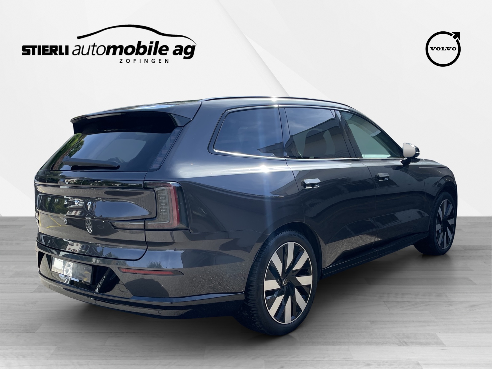VOLVO EX90 Twin Plus AWD-image-4